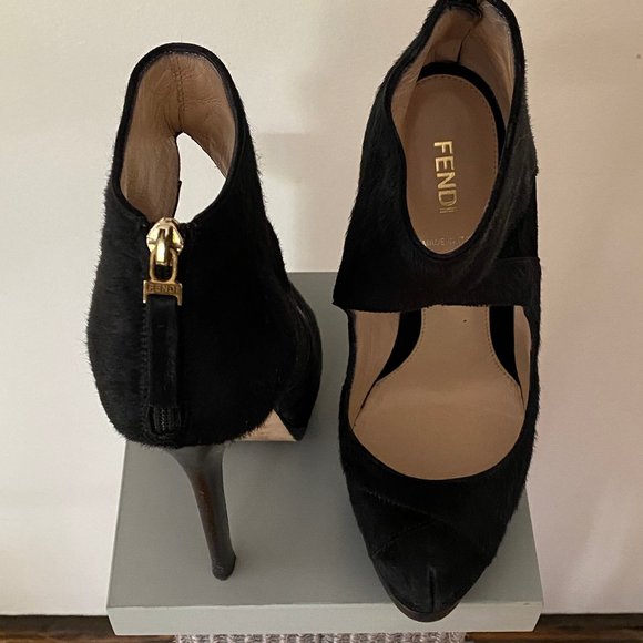 Authentic- Fendi Booties - Picture 4 of 8